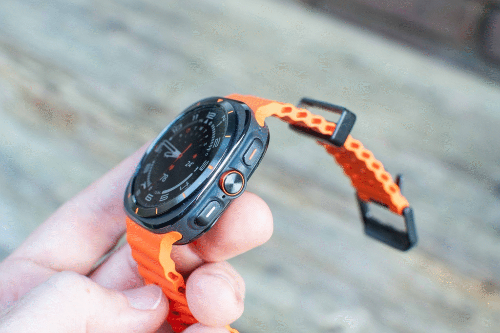 Samsung Galaxy Watch Ultra, Galaxy Watch Ultra, buy on Amazon, Amazon, smart buy on Amazon, buying the Samsung Galaxy, Watch Ultra on Amazon, should you buy the Samsung Galaxy Watch Ultra on Amazon